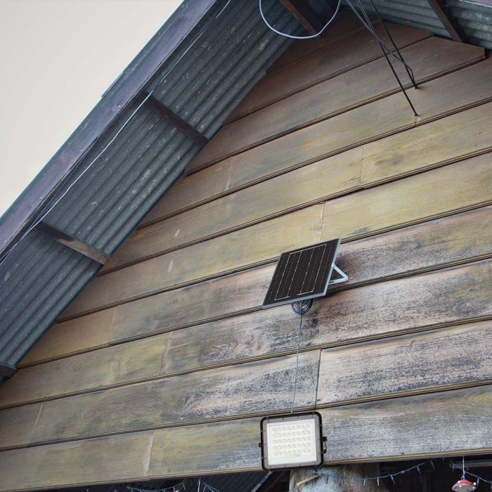 Proyector Solar V-TAC - Impermeable IP65 - Negro - 400 Lumens - 6400K-extra-1.webp