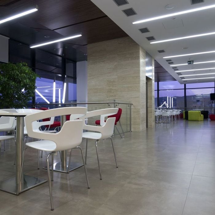 Tubo LED T8 V-TAC - IP20 - Blanco - 18W - 1850 lúmenes - 3000K - 120CM-extra-1.webp