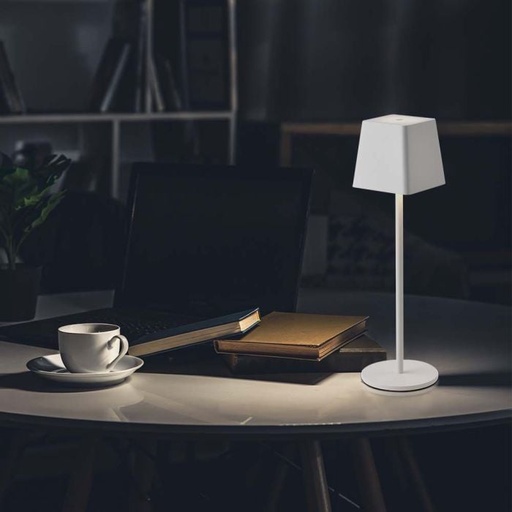 [7691] V-TAC Lámpara de Sobremesa Recargable - IP54 - Blanca - 2W- 200 Lumens - 3000K